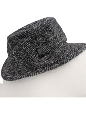 Tilley Men's Vintage Wool Tweed Winter Hat With Brim & Ear Flaps Size 7 1/8th